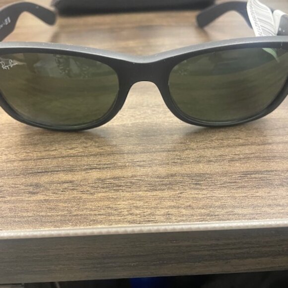 Unisex Sunglasses Rayban Black - with Case color - Picture 2 of 5